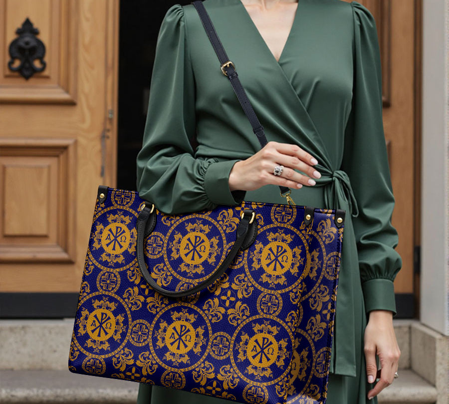 Catholight  Eternal Majesty Leather Bag