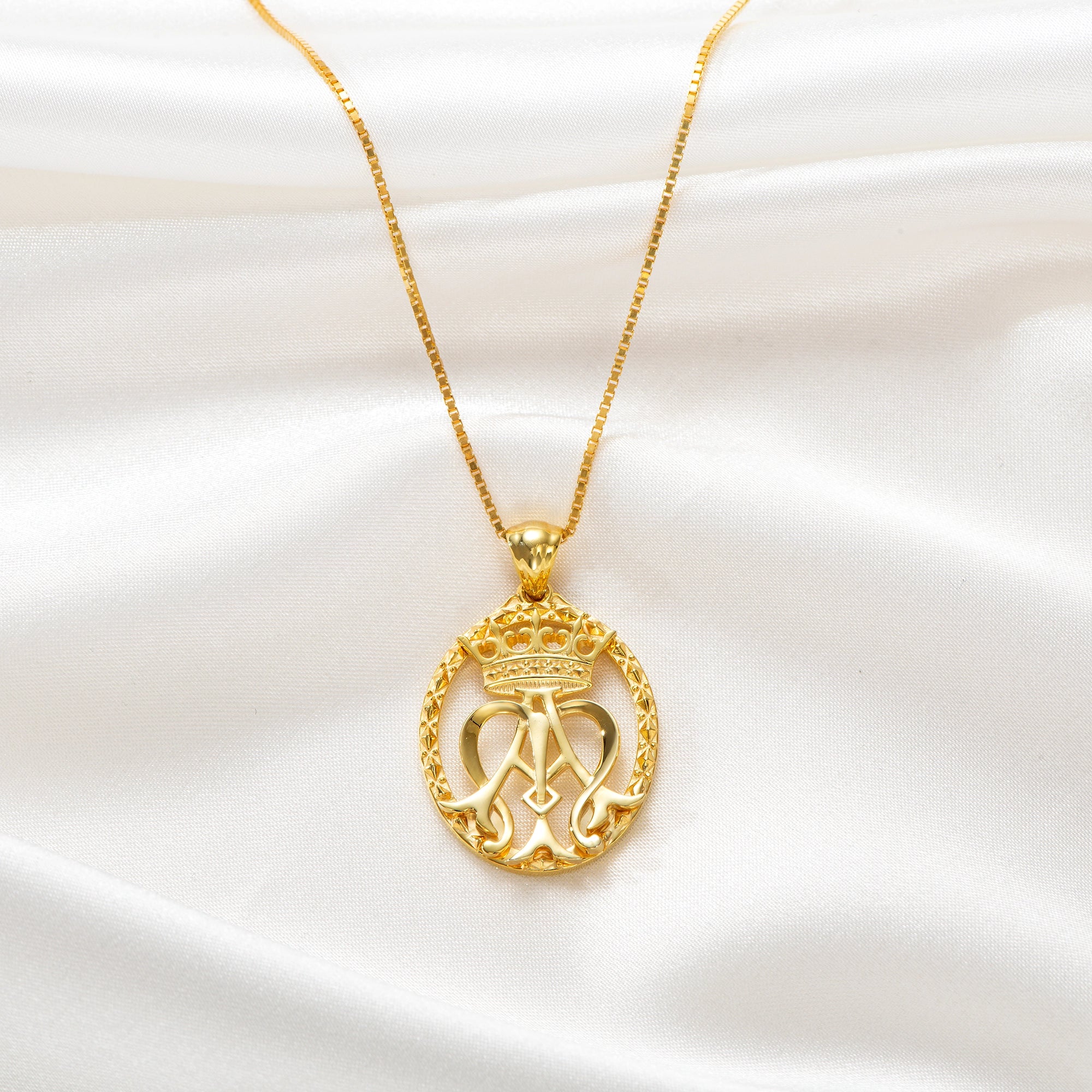 Catholight Openwork French Auspice Maria Necklace in Gold Vermeil