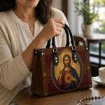 04 Lifestyle Close Up - catholight-orthodox-byzantine-sacred-heart - Lifestyle Close Up